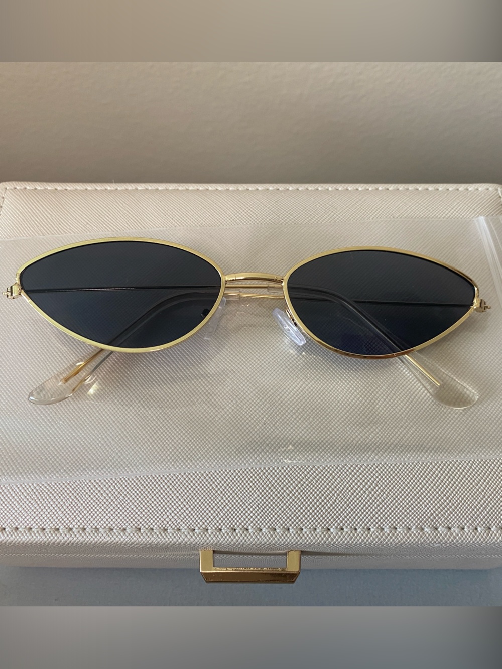 SHEIN Gold Frame Black Lens Slim Oval Sunglasses